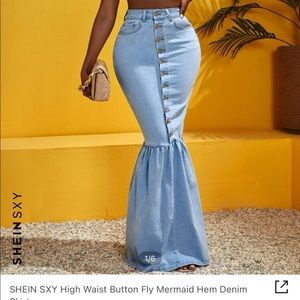 Denim skirt for women.